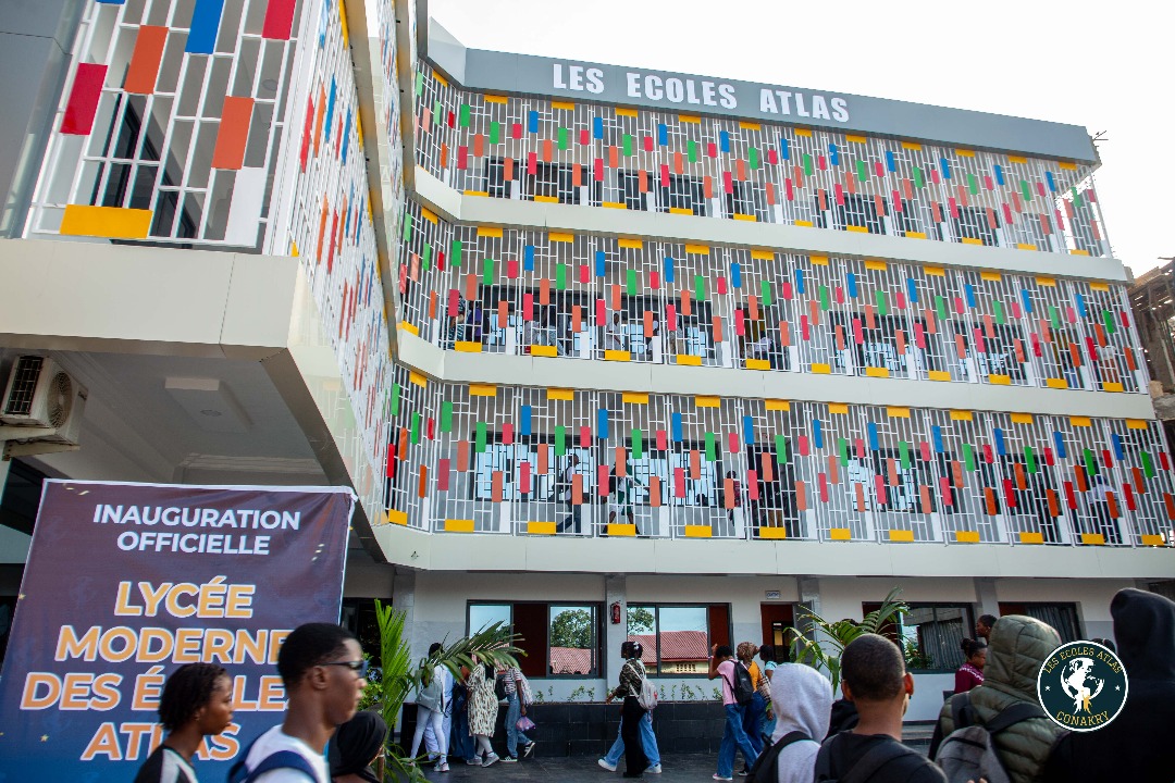 Cérémonie d'inauguration du lycée
